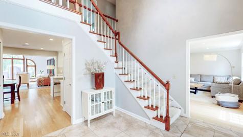 37173 Oneill Drive Solon OH 44139
