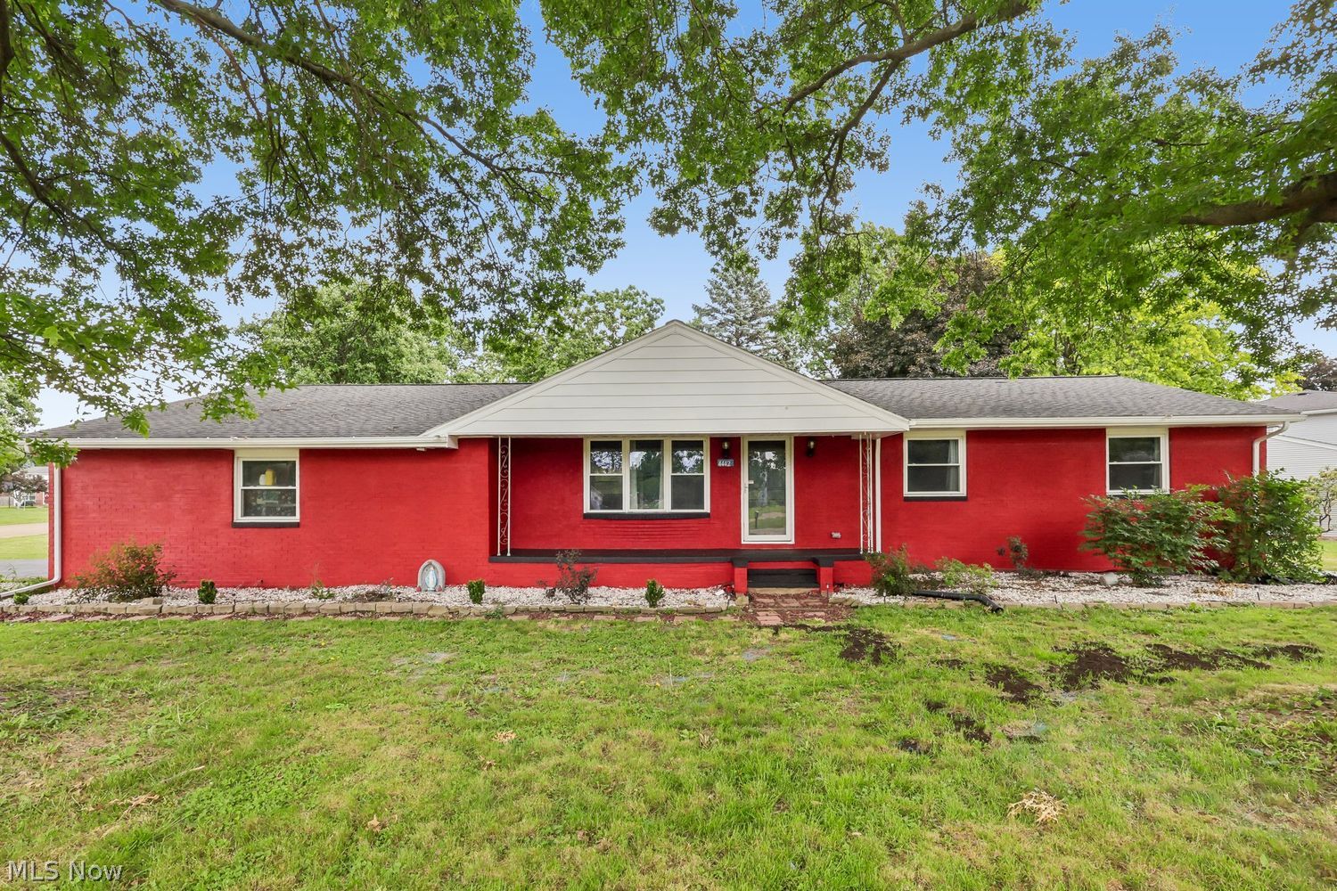 4442 Orchard Dale Drive NW Canton OH 44709