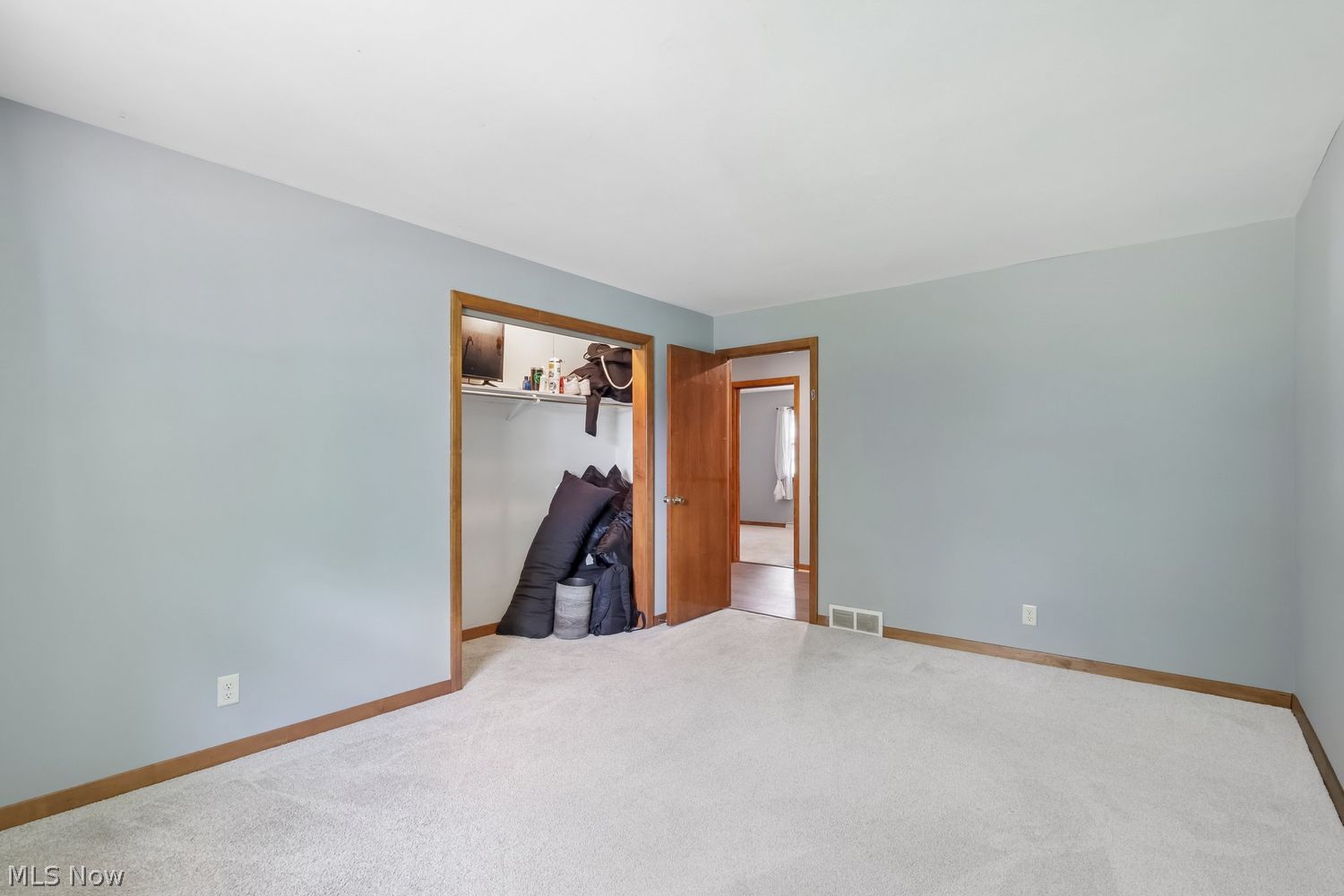 4442 Orchard Dale Drive NW Canton OH 44709