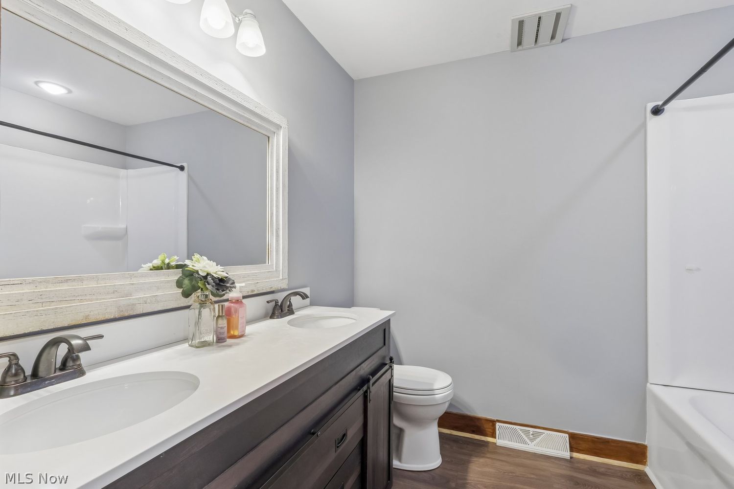 4442 Orchard Dale Drive NW Canton OH 44709