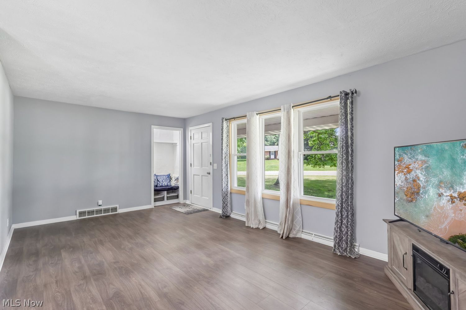 4442 Orchard Dale Drive NW Canton OH 44709