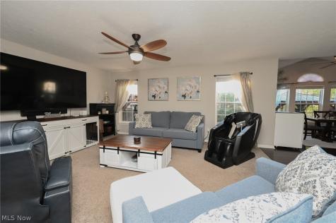 5264 Otten Road North Ridgeville OH 44039