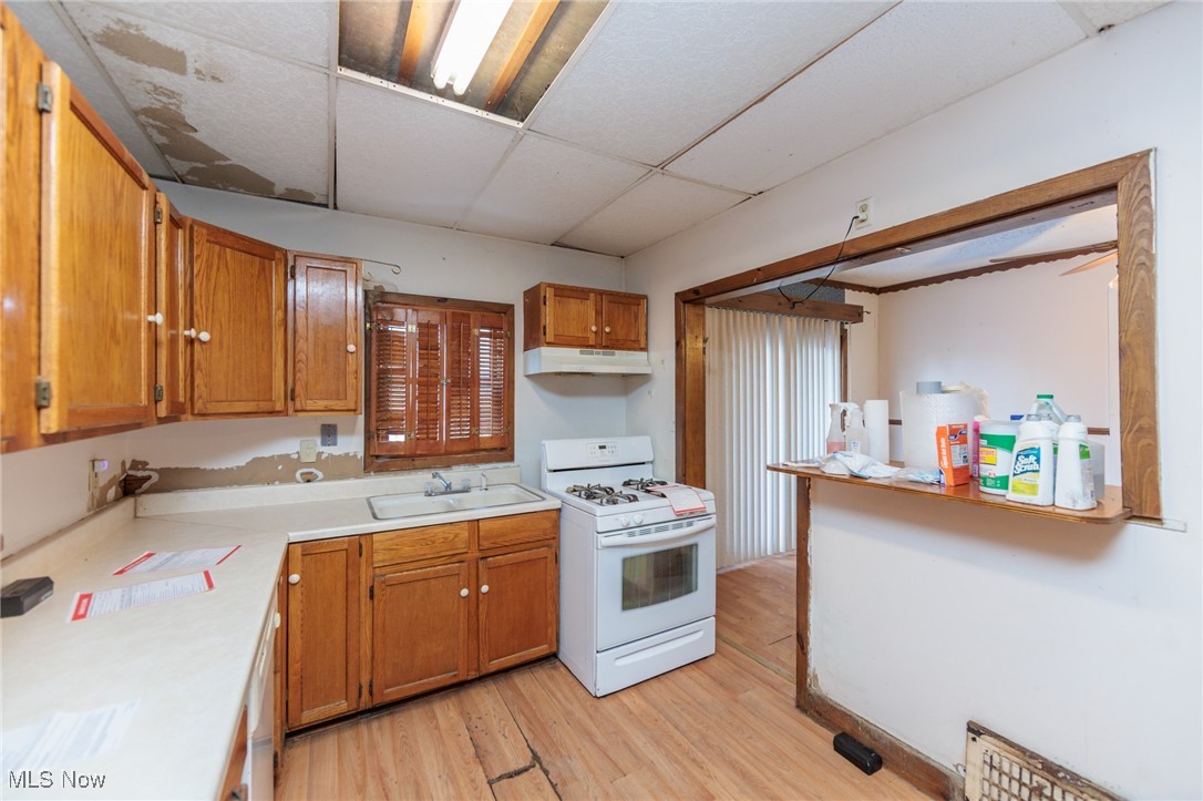 228 Florida Avenue Lorain OH 44052