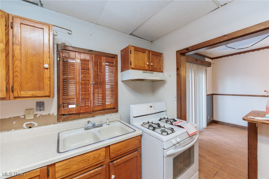 228 Florida Avenue Lorain OH 44052