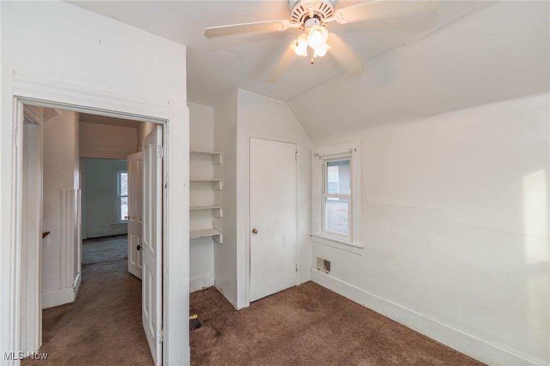 228 Florida Avenue Lorain OH 44052