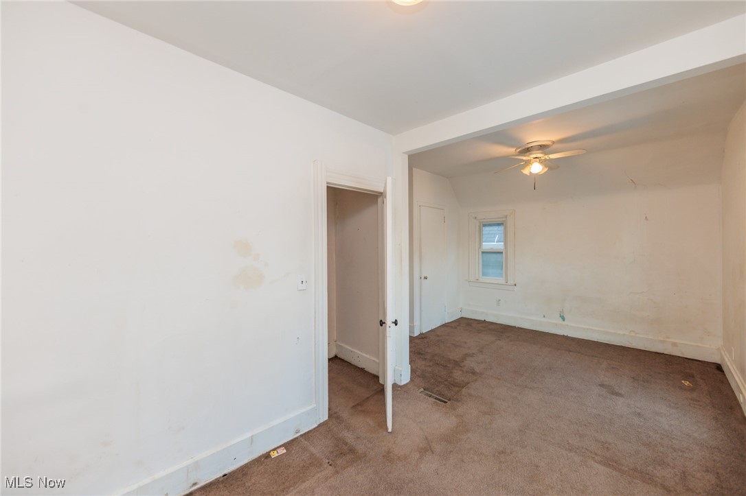 228 Florida Avenue Lorain OH 44052