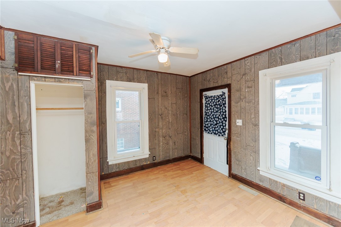 228 Florida Avenue Lorain OH 44052