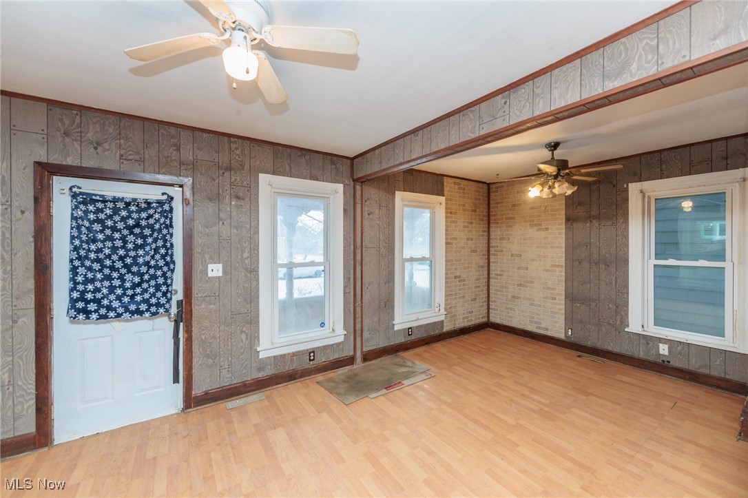 228 Florida Avenue Lorain OH 44052