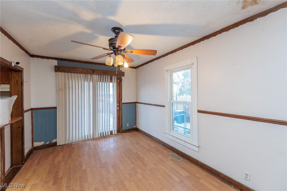 228 Florida Avenue Lorain OH 44052