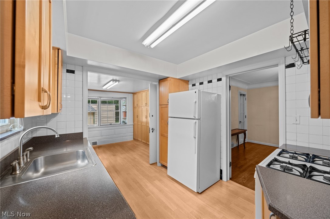 2558 Canterbury Road Cleveland Heights OH 44118