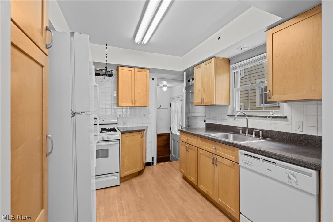 2558 Canterbury Road Cleveland Heights OH 44118