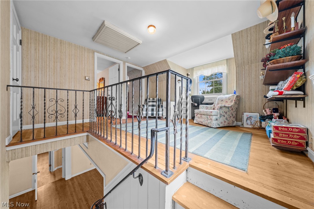 2558 Canterbury Road Cleveland Heights OH 44118