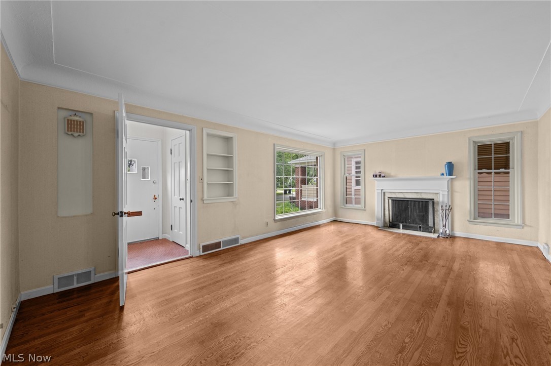 2558 Canterbury Road Cleveland Heights OH 44118