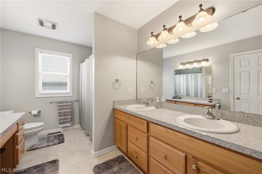 33958 Crown Colony Drive Avon OH 44011