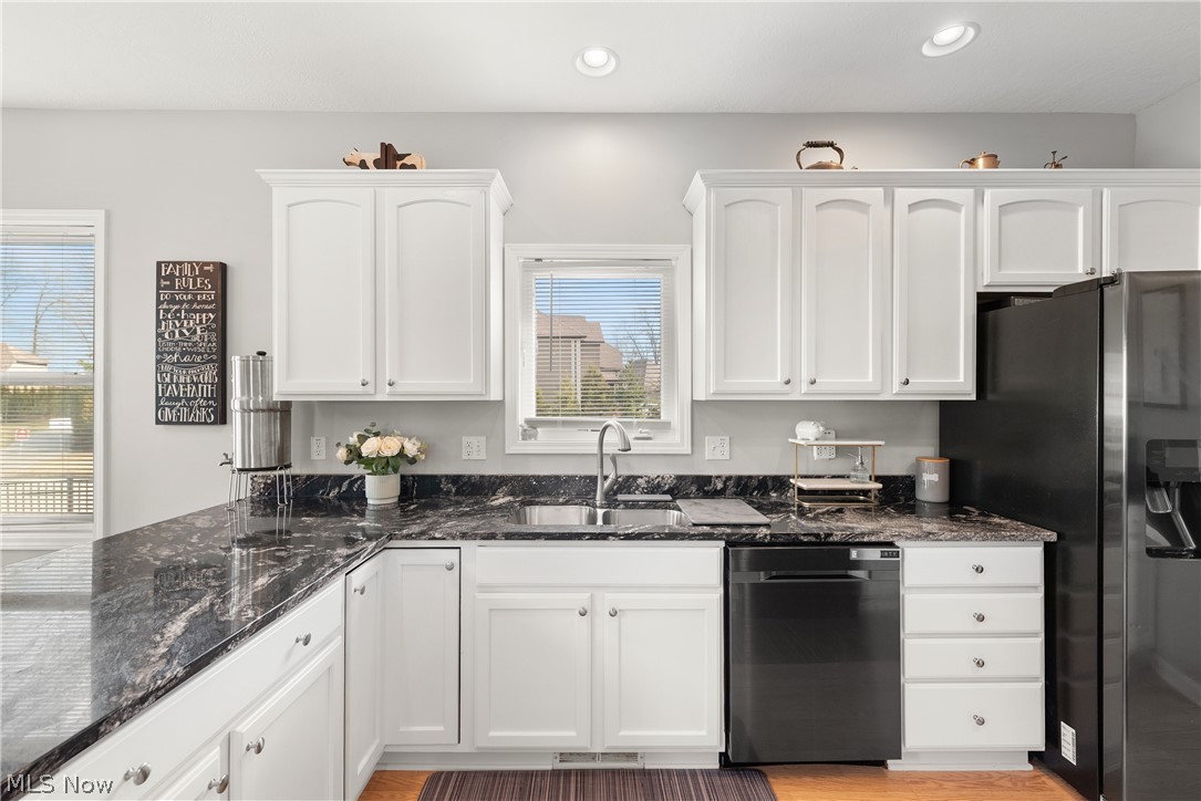 33958 Crown Colony Drive Avon OH 44011