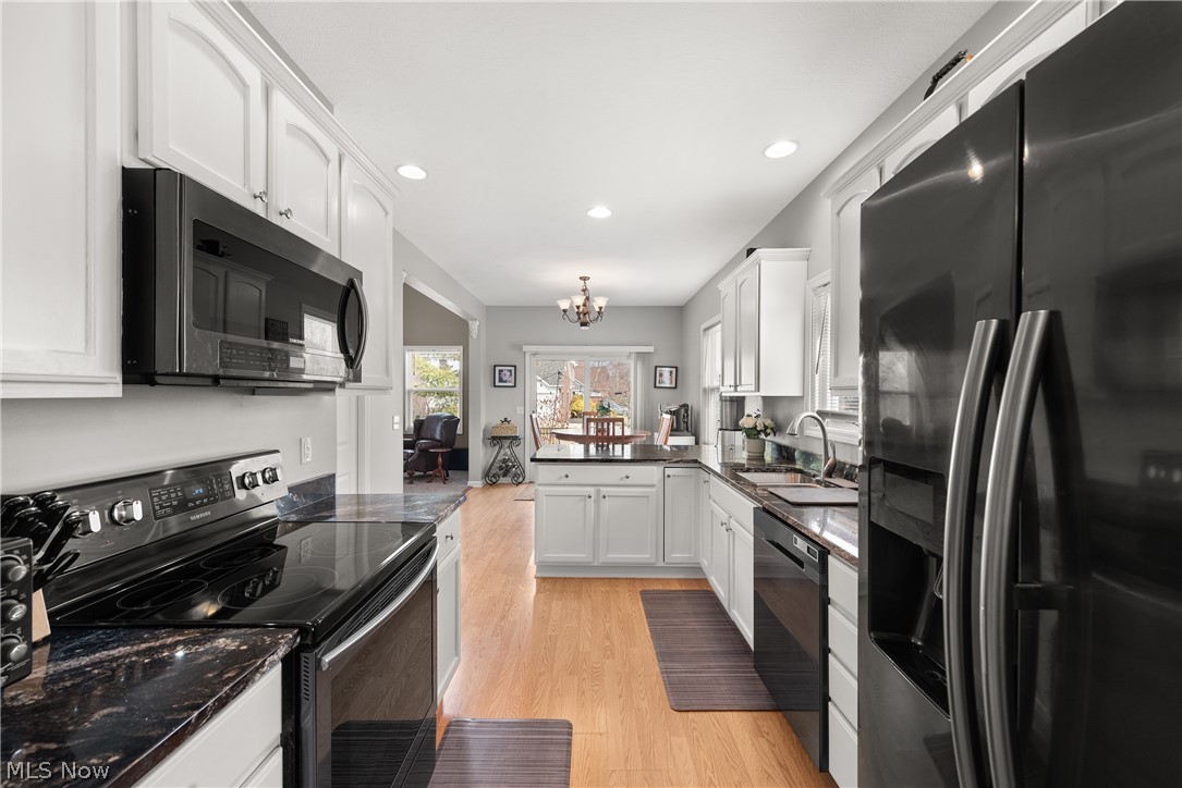 33958 Crown Colony Drive Avon OH 44011