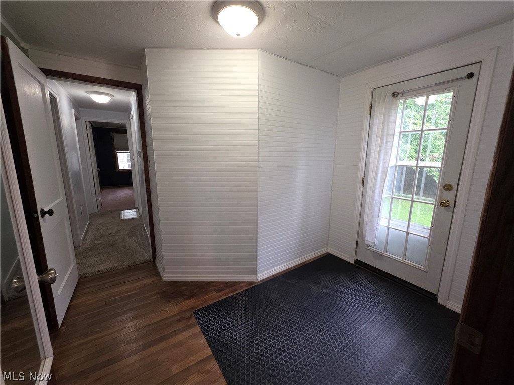1341 Benton Street Barberton OH 44203