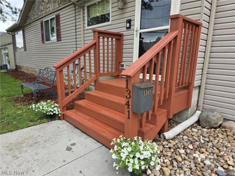 1341 Benton Street Barberton OH 44203