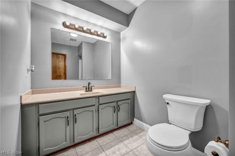 6407 Indian Point Road Painesville OH 44077