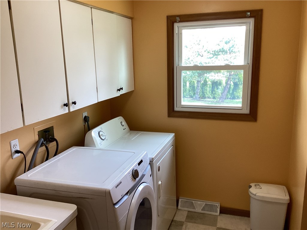 6293 Kenarden Drive Highland Heights OH 44143