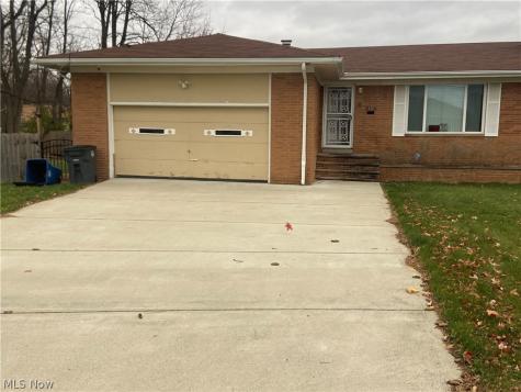 16307 Highview Drive Cleveland OH 44128