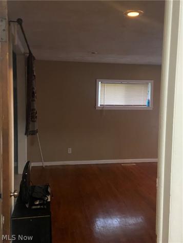 16307 Highview Drive Cleveland OH 44128