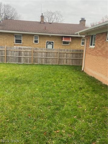 16307 Highview Drive Cleveland OH 44128