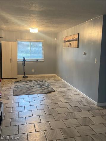 16307 Highview Drive Cleveland OH 44128