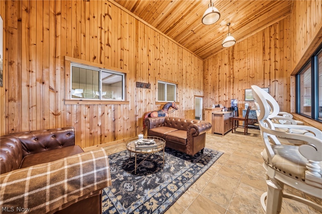 3126 Mennonite Road Mantua OH 44255