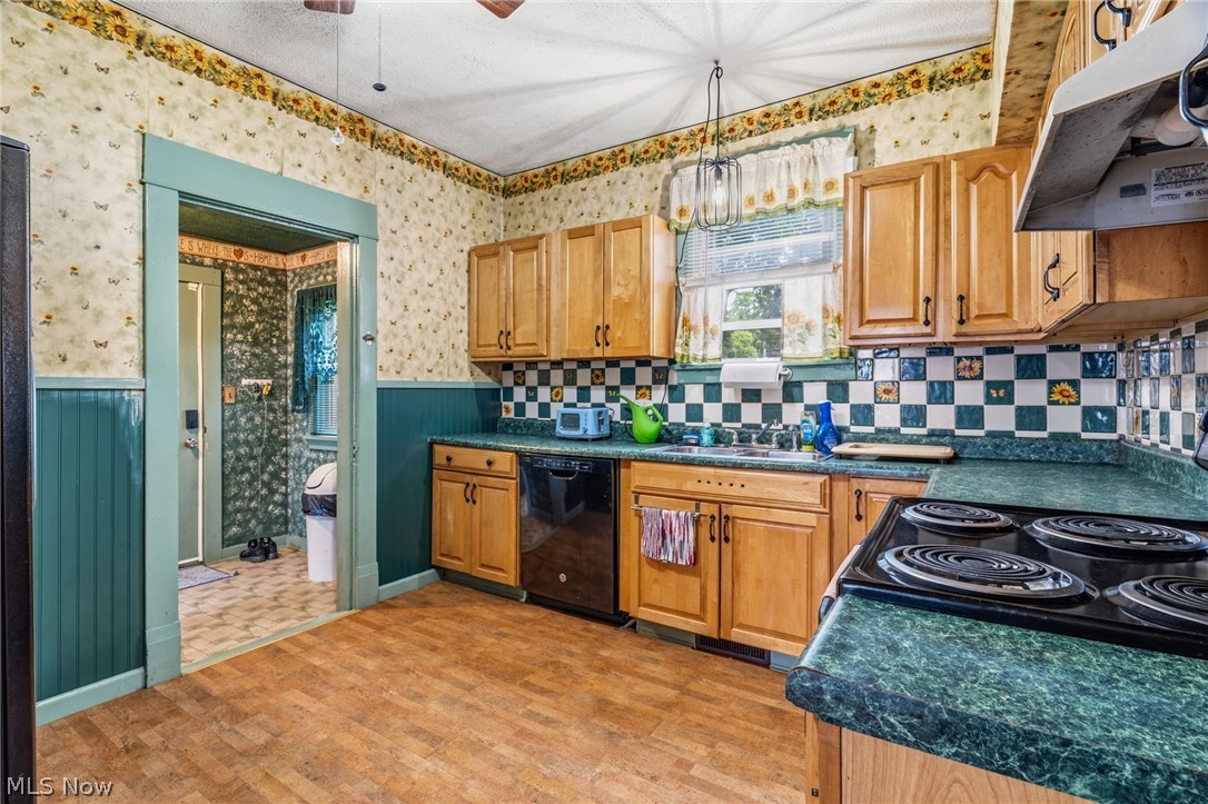 637 Franklin Avenue Salem OH 44460