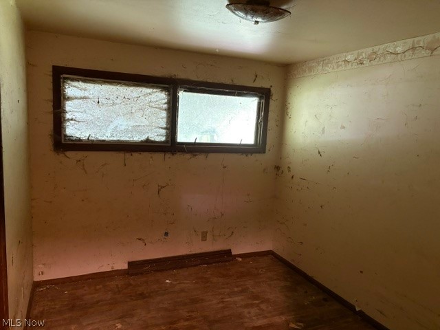 2033 Scenic Way Akron OH 44312