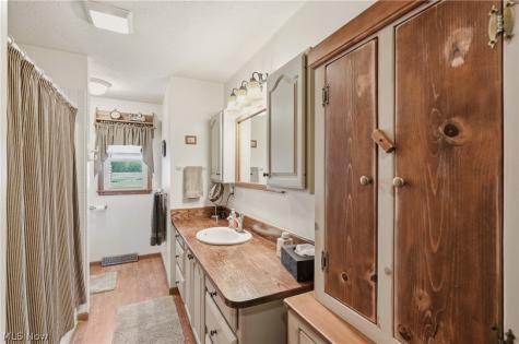 6520 Ruff Road West Salem OH 44287