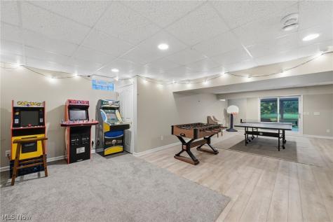 18643 Comstock Circle Middleburg Heights OH 44130
