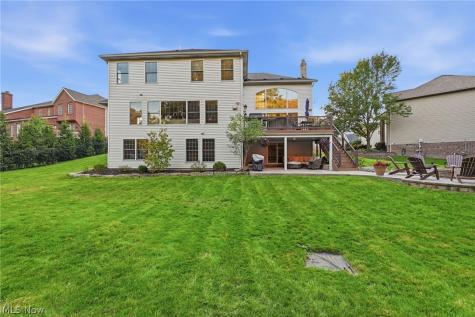 18643 Comstock Circle Middleburg Heights OH 44130