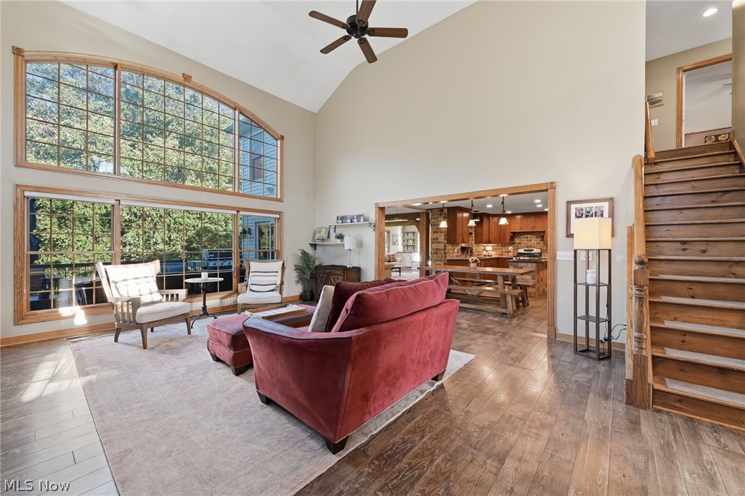 18643 Comstock Circle Middleburg Heights OH 44130