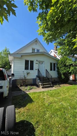 19600 Ormiston Avenue Euclid OH 44119