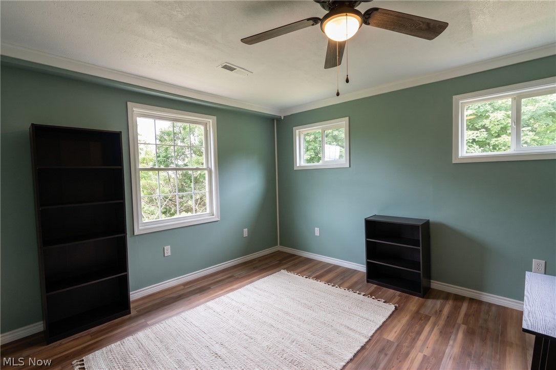 49638 Glencoe Whitney Road Belmont OH 43718