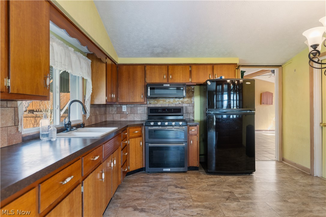 4352 W Hohman Circle New Franklin OH 44319