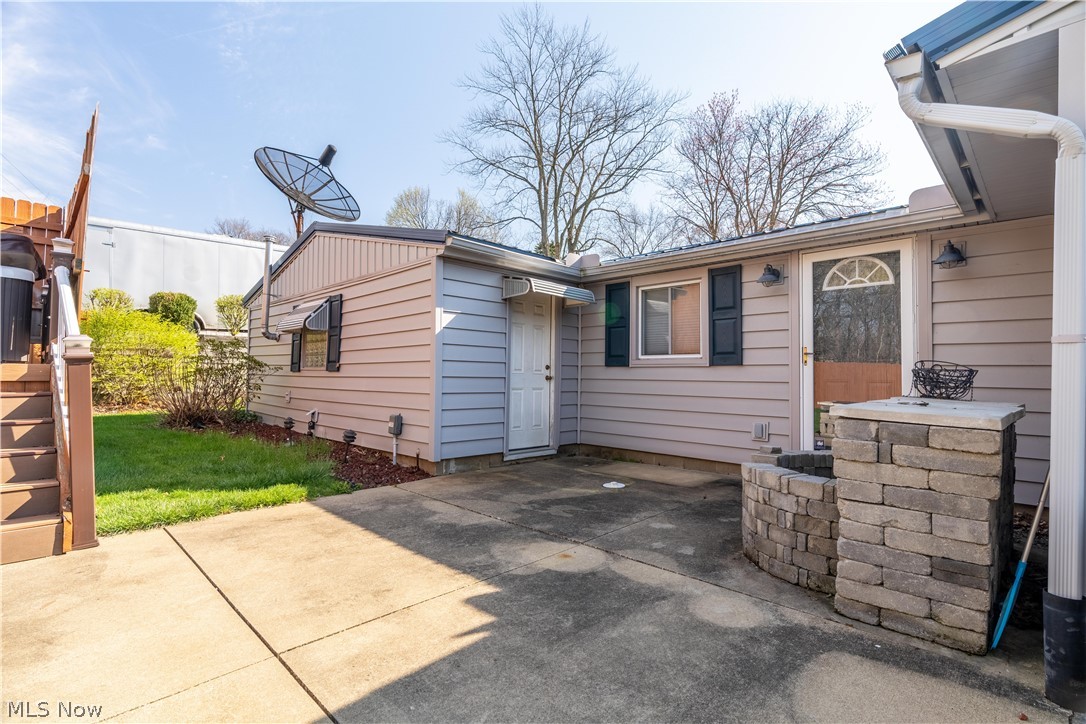 4352 W Hohman Circle New Franklin OH 44319