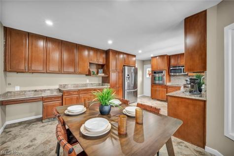 3565 Eldorado Drive Rocky River OH 44116
