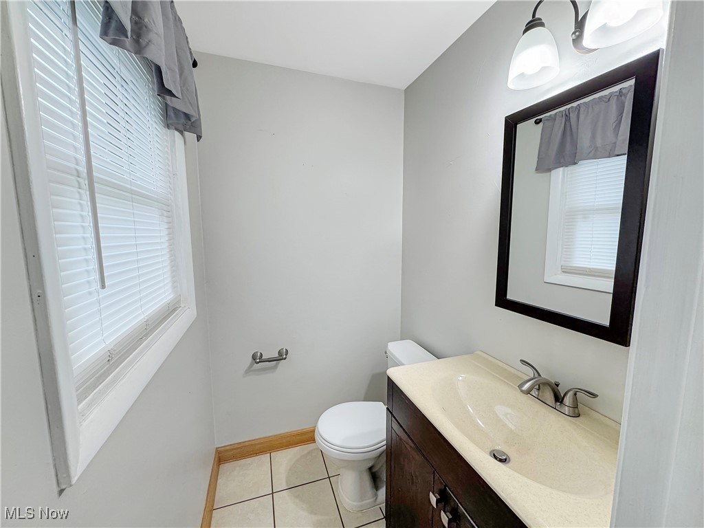 995 Keefer Road Girard OH 44420