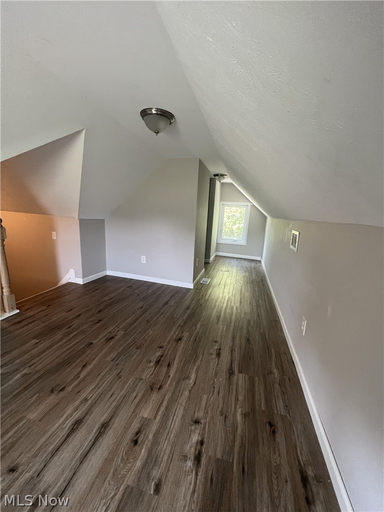 454 Kling Street Akron OH 44311