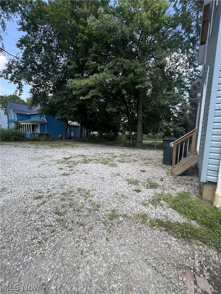 454 Kling Street Akron OH 44311