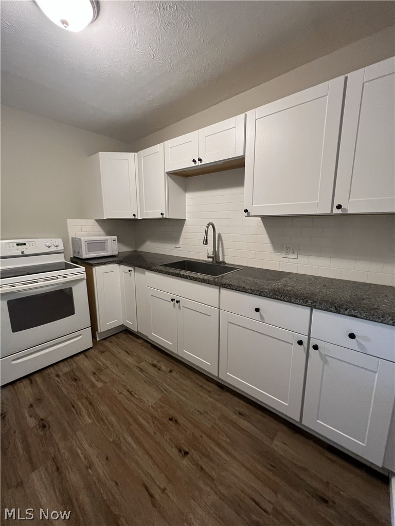 454 Kling Street Akron OH 44311