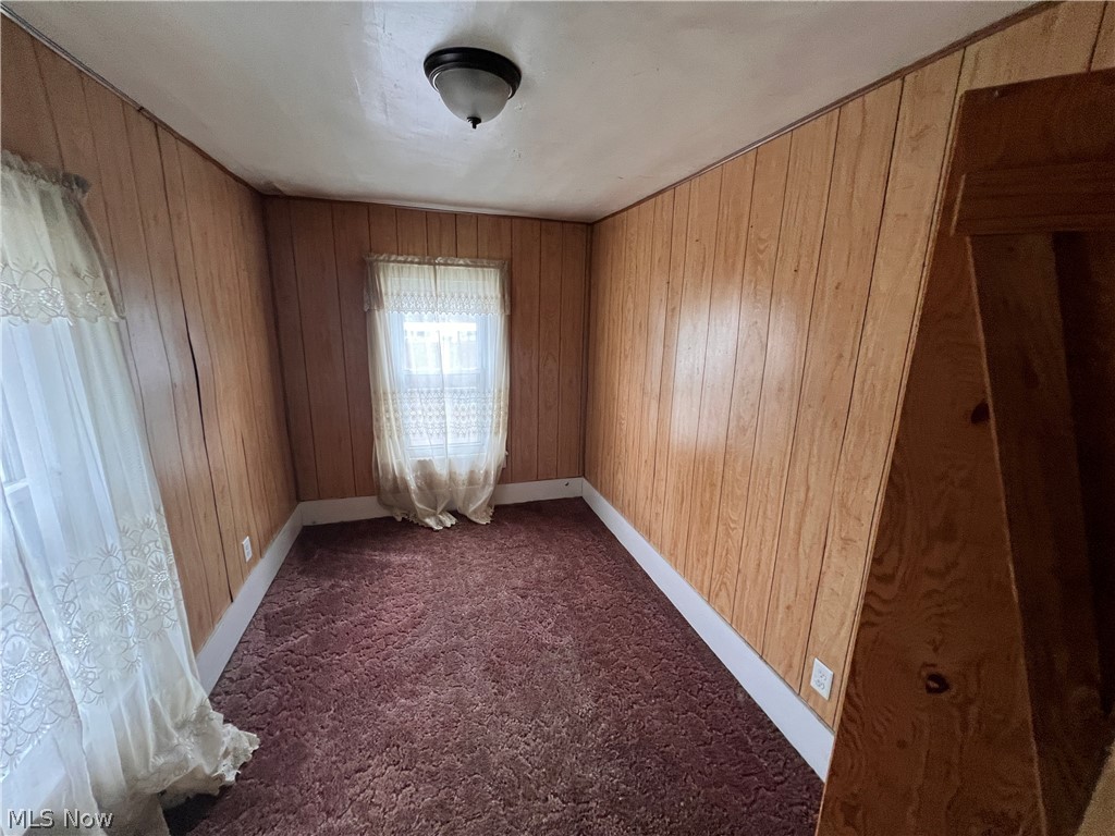 3824 W Main Street New Waterford OH 44445