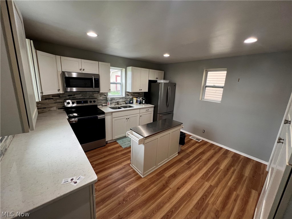 3824 W Main Street New Waterford OH 44445