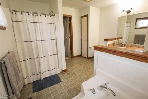 7245 Jimmie Street SW Massillon OH 44646