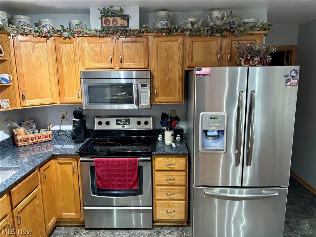 7231 Bluebird Road NW East Canton OH 44730