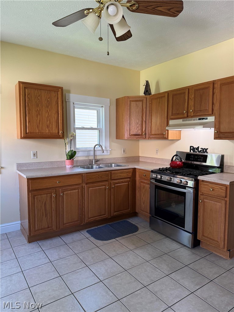 1369 Park Row Lakewood OH 44107