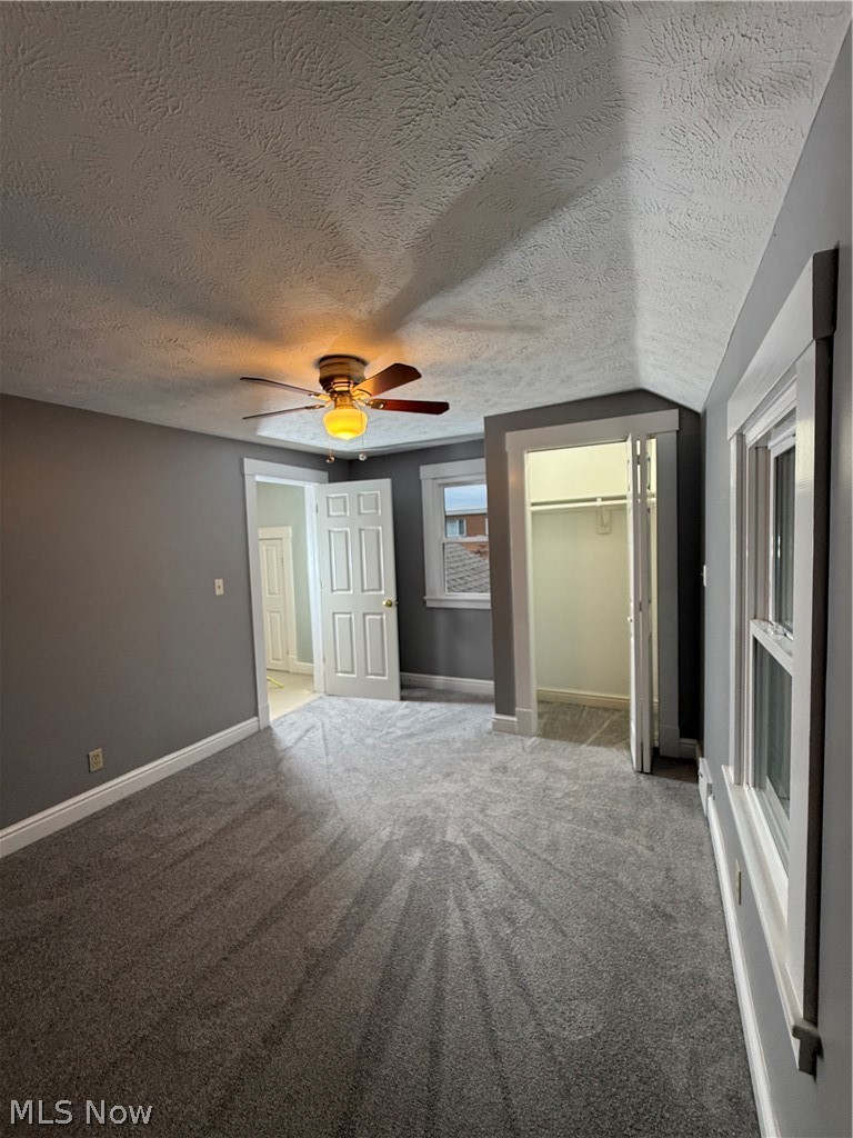 1369 Park Row Lakewood OH 44107